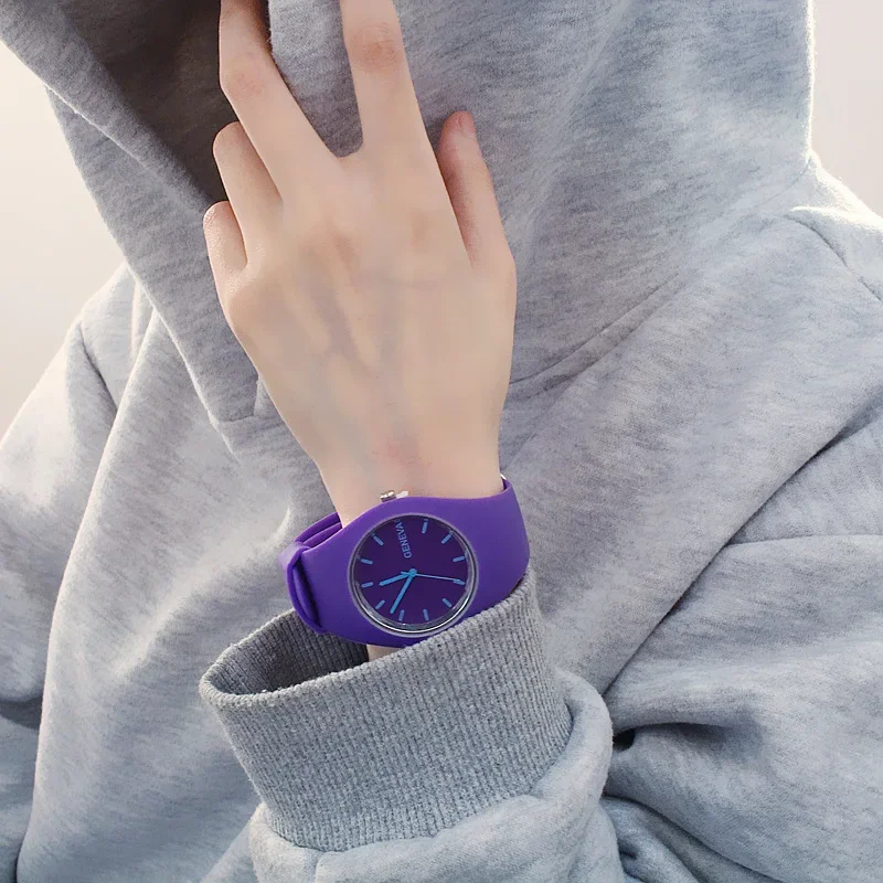남자 시계 여자 크림 색상 울트라 얇은 패션 선물 실리 - Dress Watch Ultra Thin 리뷰 및 가격