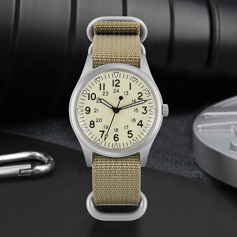 Militado ML07 쿼츠 시계 VH31 무브먼트  - Dress Watch Ultra Thin 리뷰 및 가격
