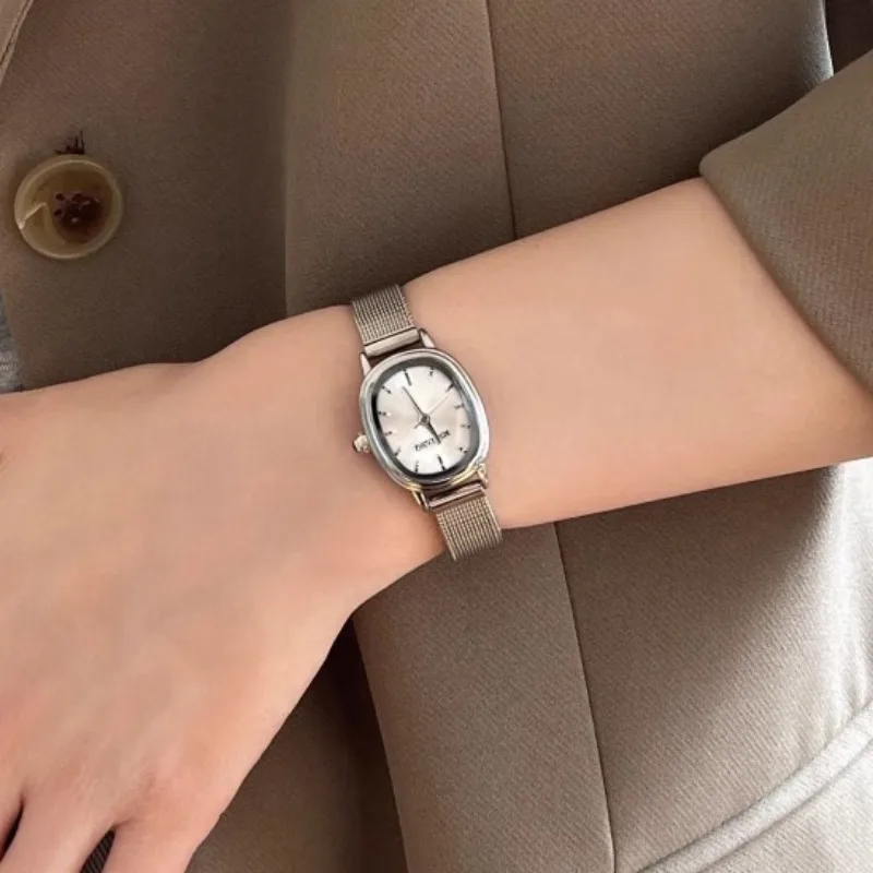 작은 타원형 다이얼 녹색 시계 간단한 스테인레스 스틸  - Luxury Watch Lady 리뷰 및 가격